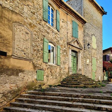 アンデューズ La Tour De Pezene Bed & Breakfast エクステリア 写真