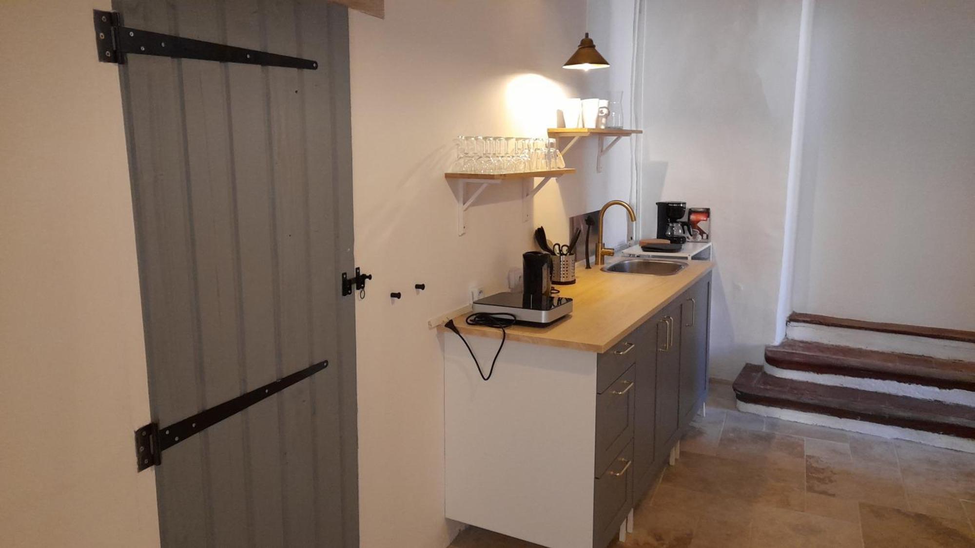 アンデューズ La Tour De Pezene Bed & Breakfast 部屋 写真