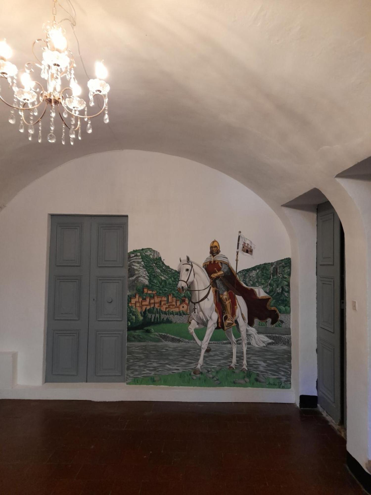 アンデューズ La Tour De Pezene Bed & Breakfast エクステリア 写真